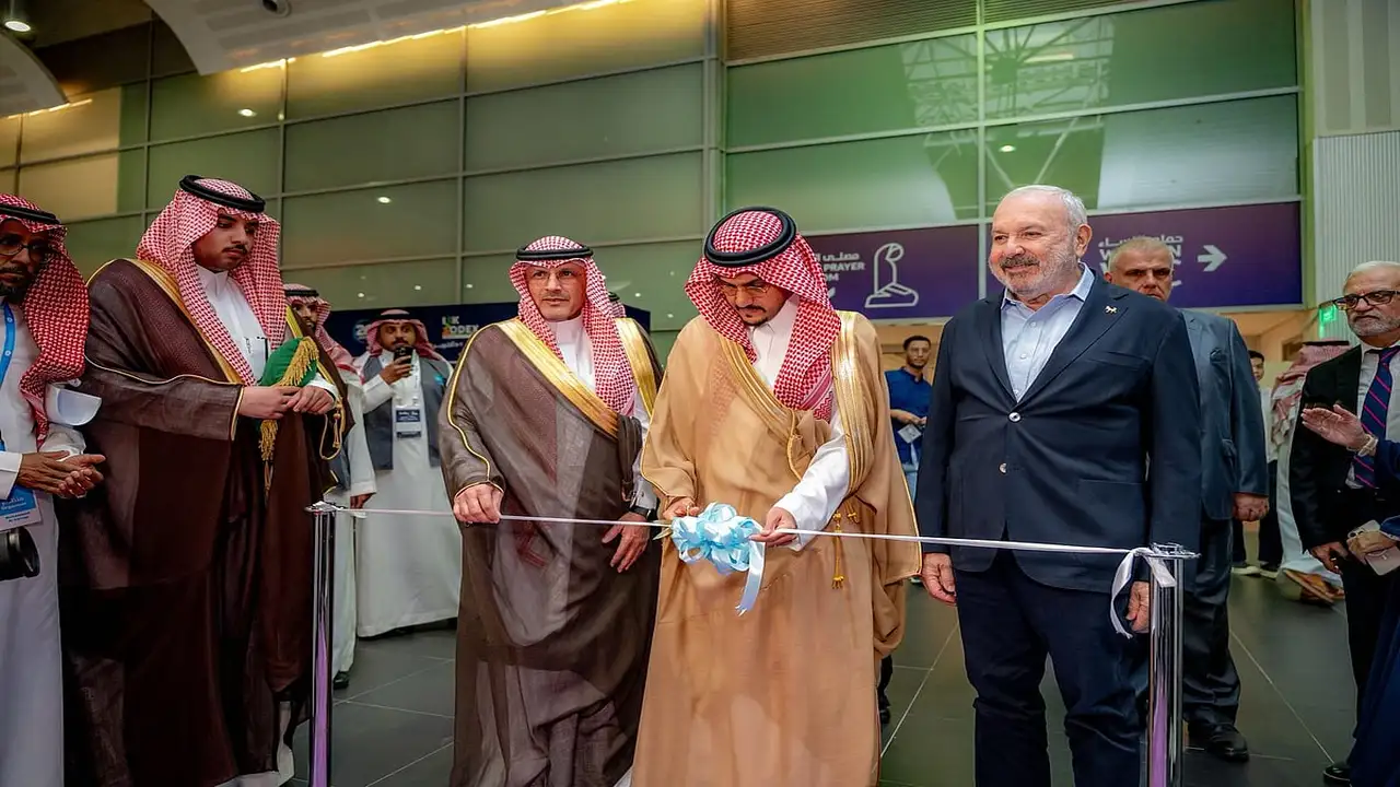 معرض الكهرباء والتكييف السعودي 2025 ينطلق بالرياض بحضور الأمير سعود بن تركي